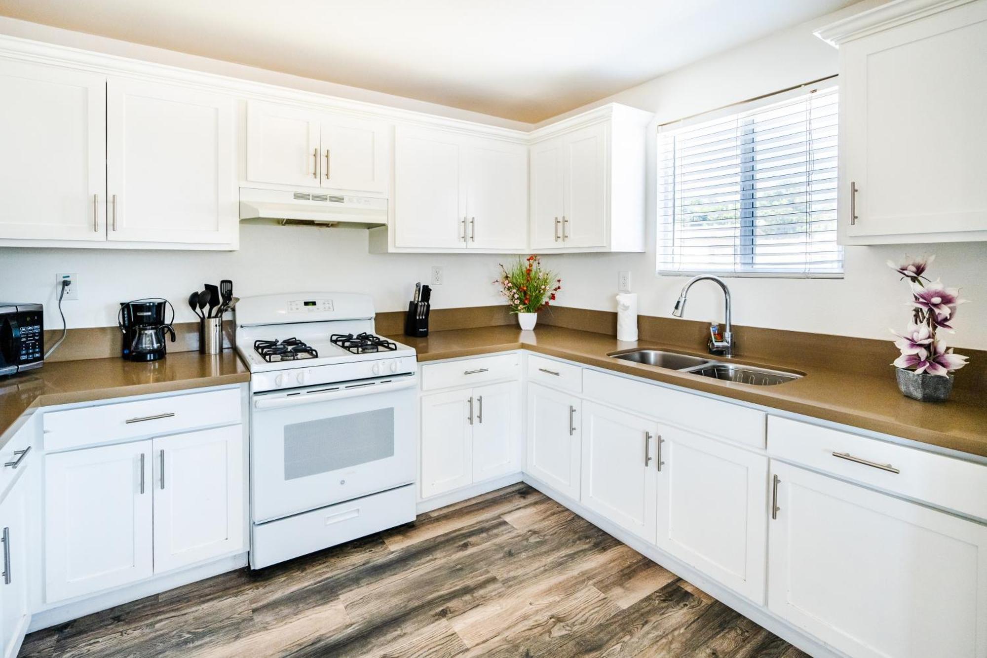 Spacious 5 Bedroom 3 Bath For Large Groups By Dt La * Los Ángeles