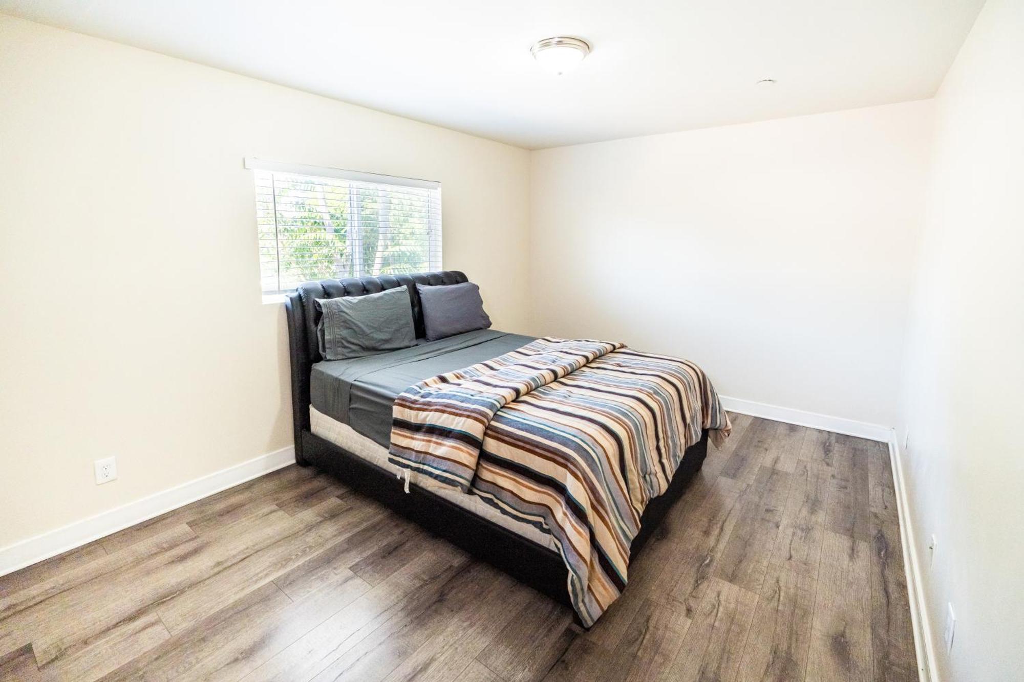 Spacious 5 Bedroom 3 Bath For Large Groups By Dt La * Los Ángeles